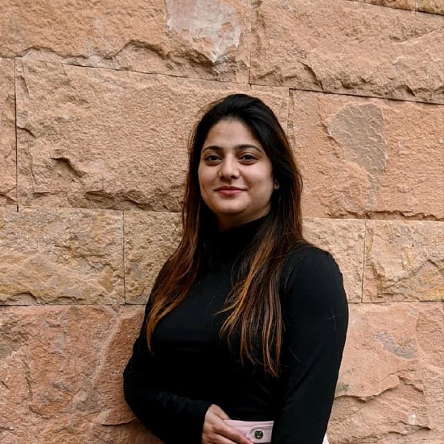 Aakriti Raina (She/Her)
