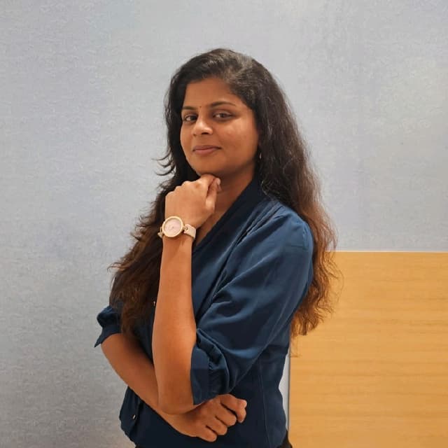 Aananthi M