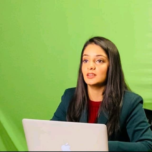 Aarshi .