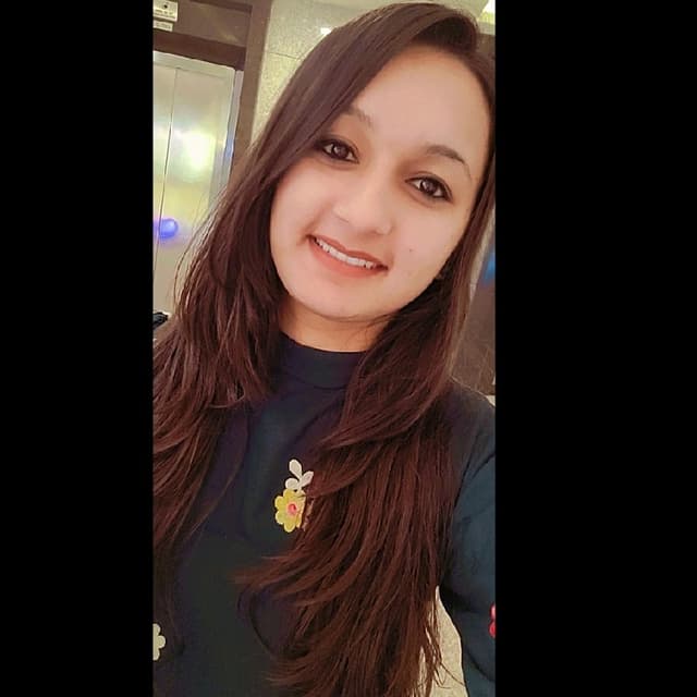 Aarti D