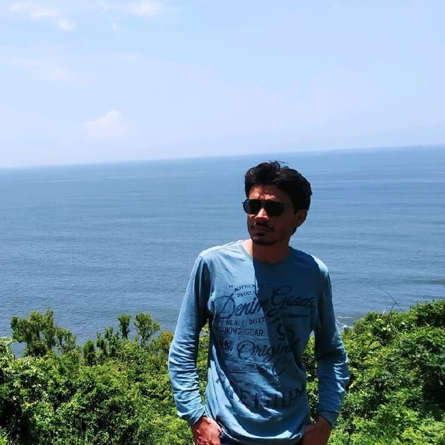 Abhinav D.
