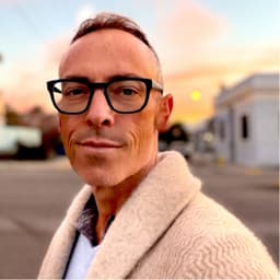 Adam Starr