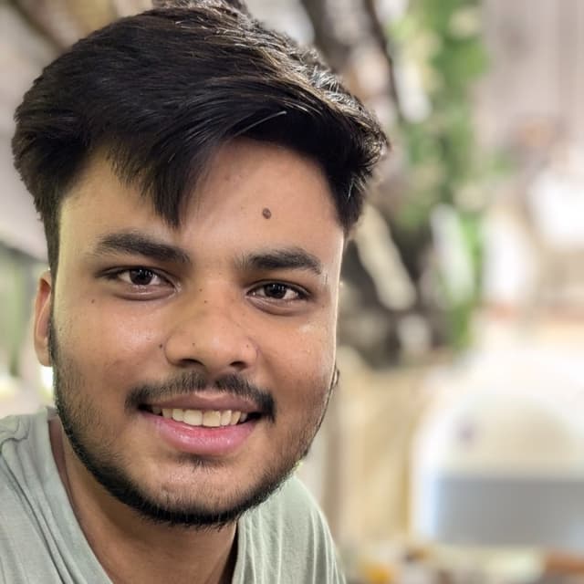 Adarsh  Tiwari