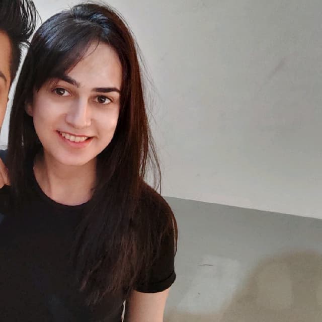 Aesha K