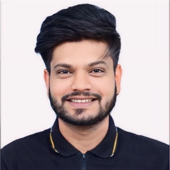 Akassh  Lunnavat