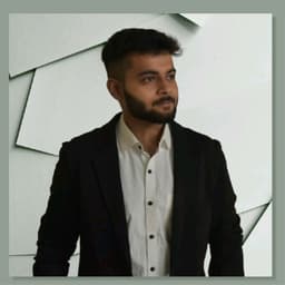 Akhil Dwivedi