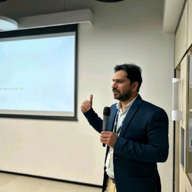 Akhil Garg