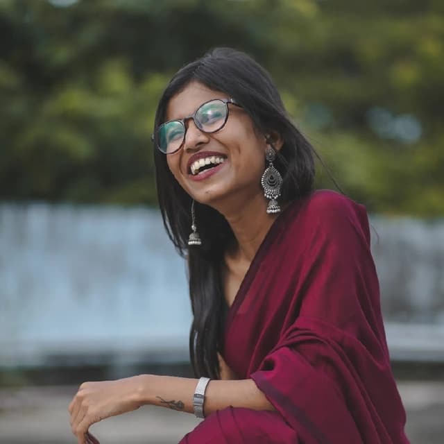 Akshara R