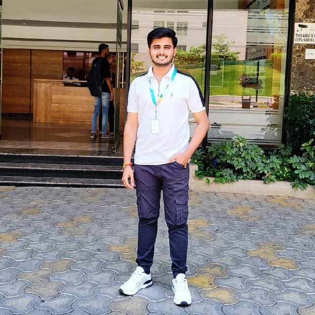 Akshay Jadhav