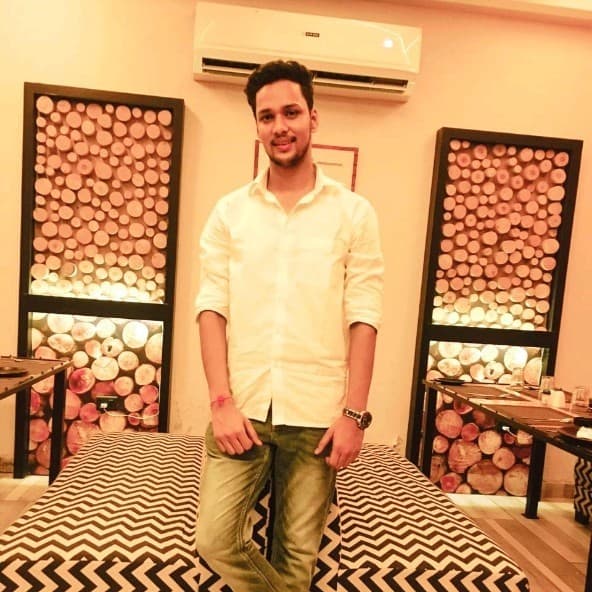 Akshay Toshniwal