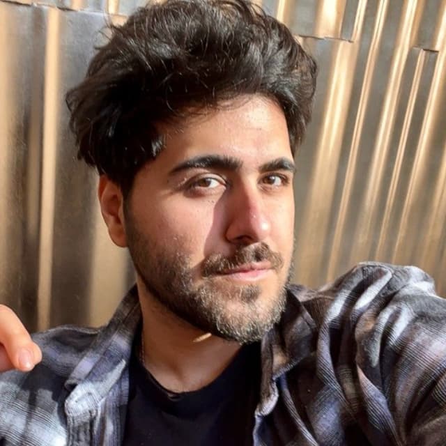 Akshay J.