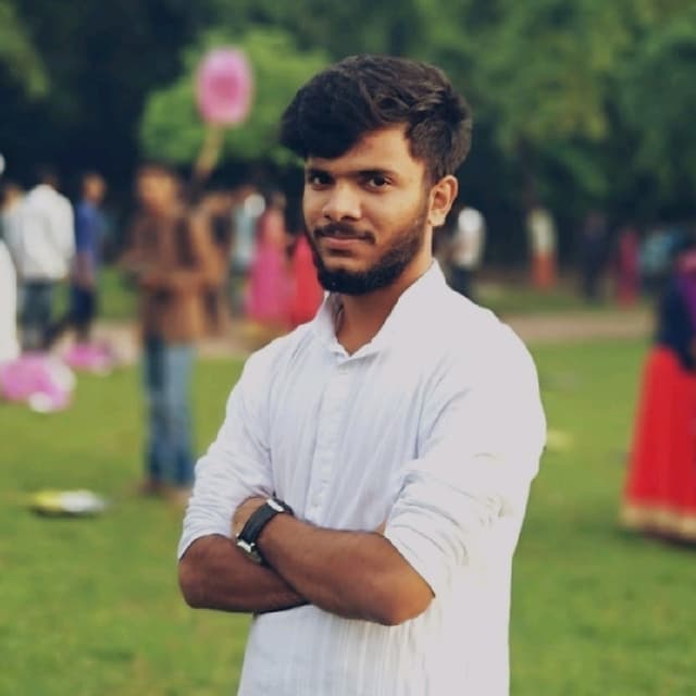 Akshay Vayalambrone