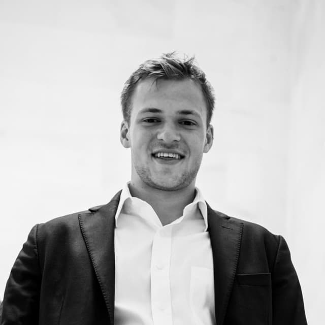 Alexander Bricken