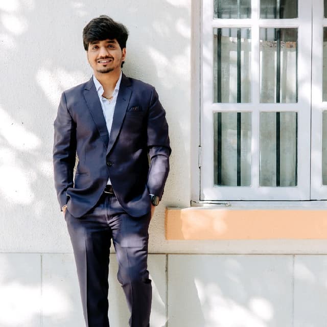 Amey Thakur