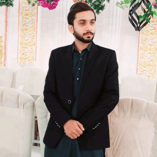 Anas Veer