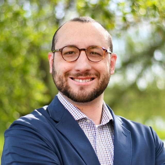 Andrew O. Leeth