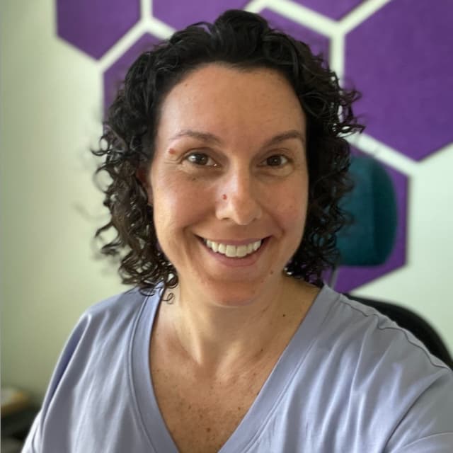 Angela Crist, CPC