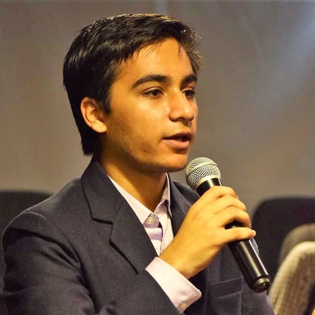 Anmol Tomer