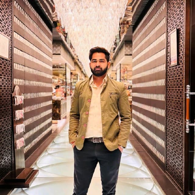 Apoorv  Kumar