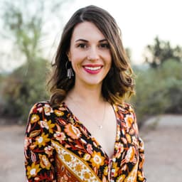 Arielle Hurst