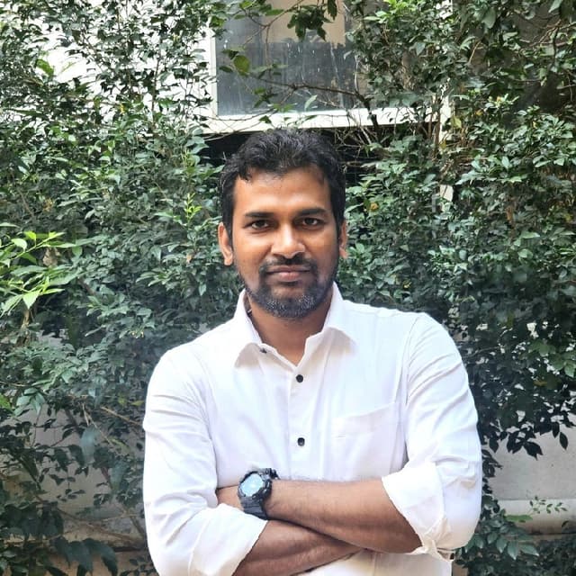 Ark Mahata