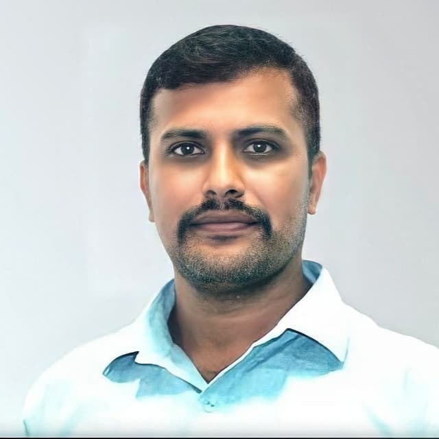 Arshad S.