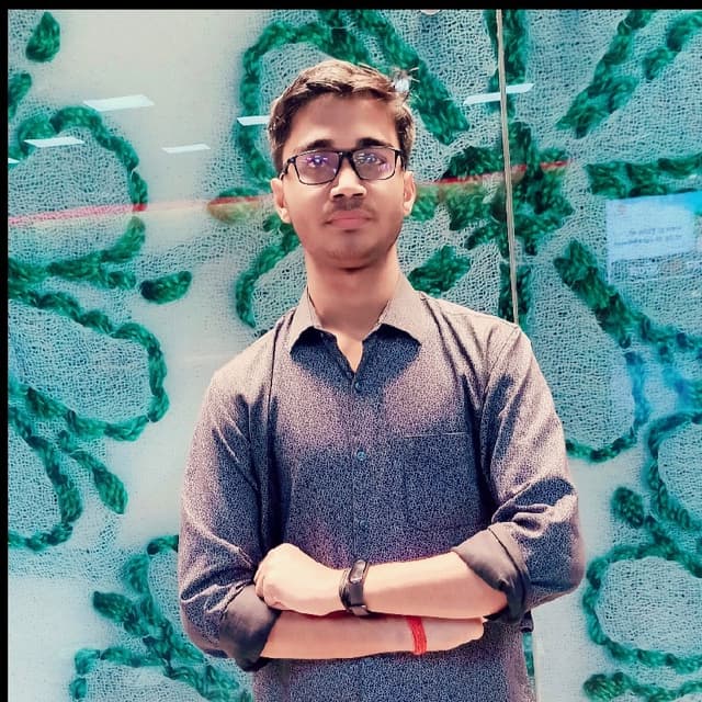 AVANEESH PANDEY