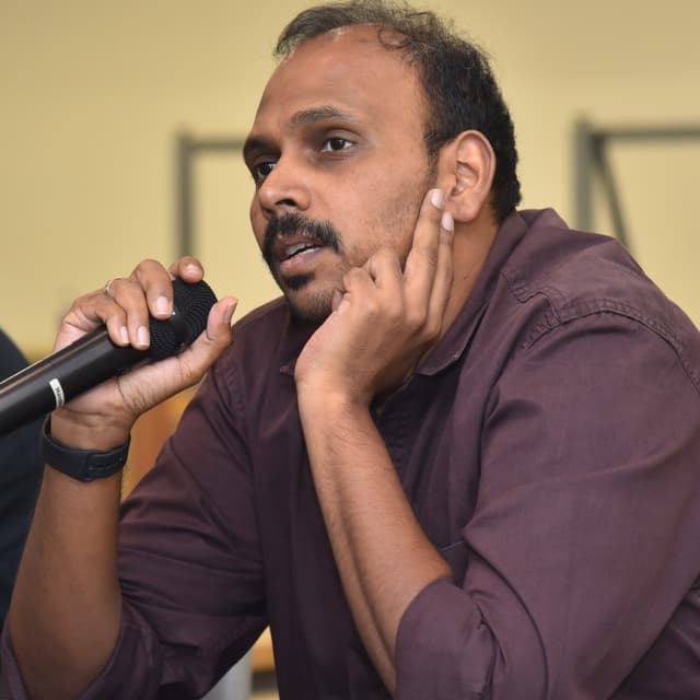 Avinash (Avi) Vadapalli