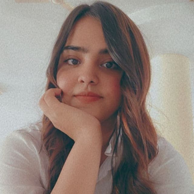 Avni Kamra