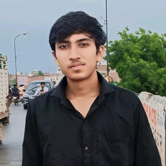 Ayan Mansuri