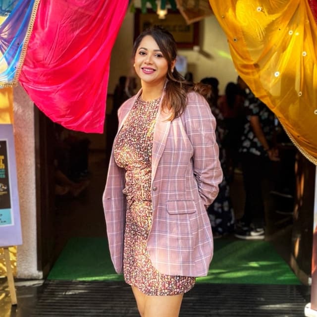 Ayushi Singh