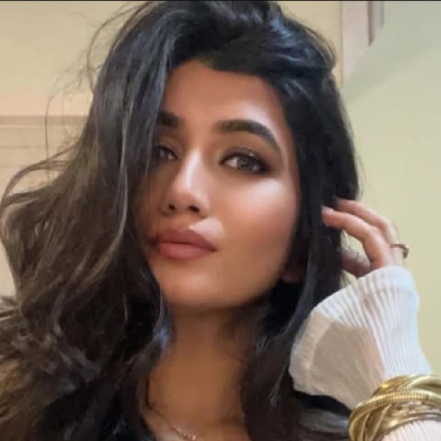 Ayushi Singh