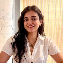 Ayushi Singh