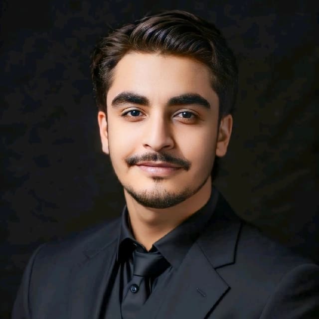 Rrishabh Cchaauhan