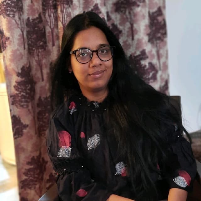 CA Deepanshi Jain