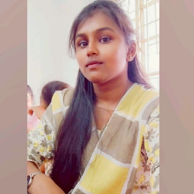 Chandhinii V.