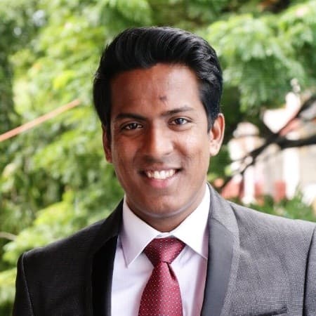 Chandru R