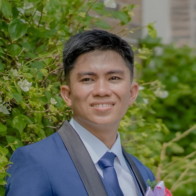 Christian Roy Somcio 🐸 🔥
