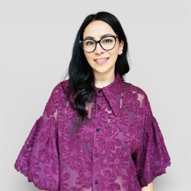 Citlalli G Hernandez