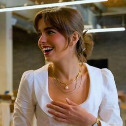 ✴️ Claudia Roussel