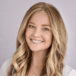 Courtney (McLaughlin) Bertoni