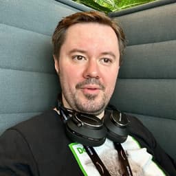 Dmitrii Kharlamov