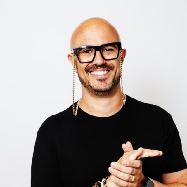 Daniel Curtis