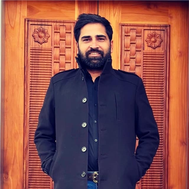 DEEPAK BHAMBHOO