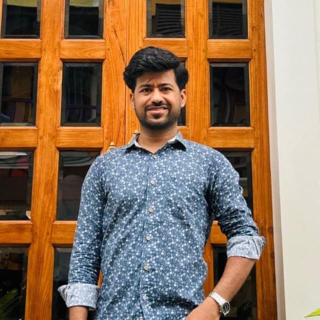 Deepak Mandhani