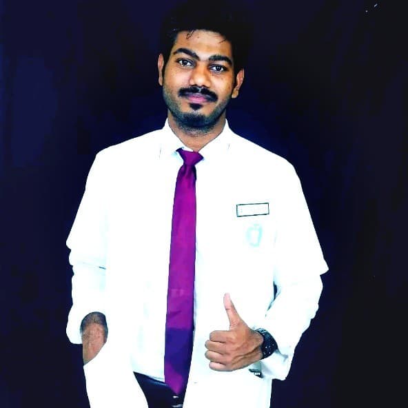 Gurunath Naduvin
