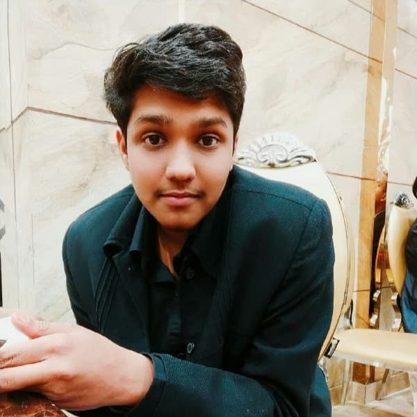 Devanshu  G.