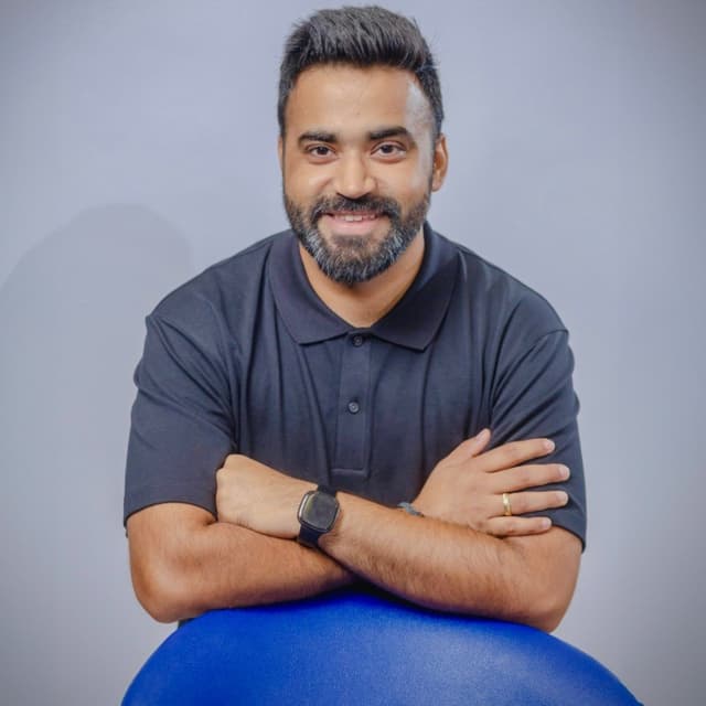 Devesh R.