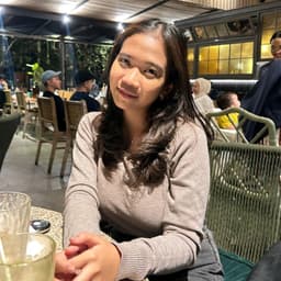 Dewi Ratri N.