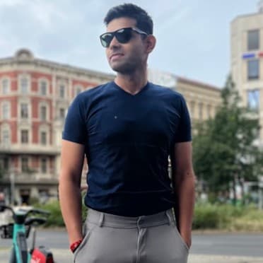 Dheeraj Vats